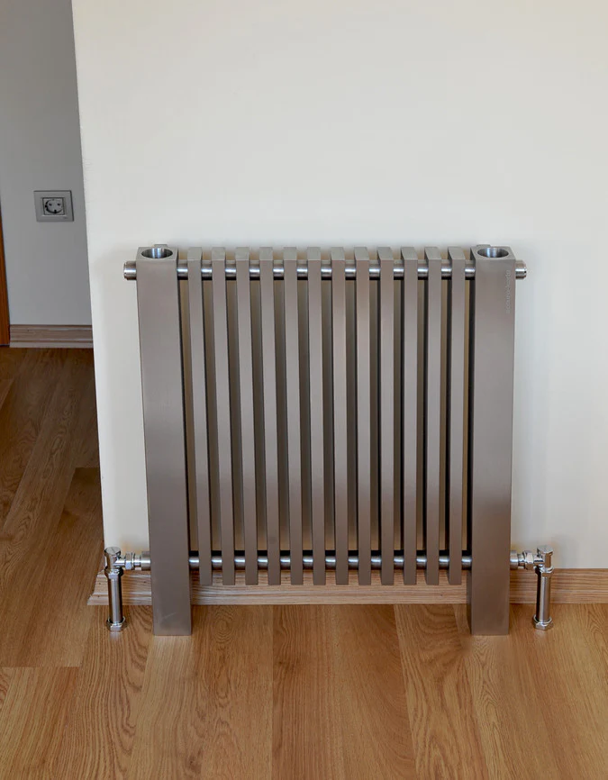 Cannon M Radiator - Ht. 35"-60" - Image 3